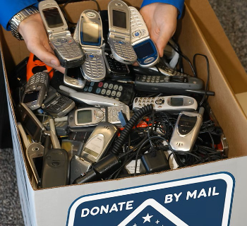 Used cellphones in a box